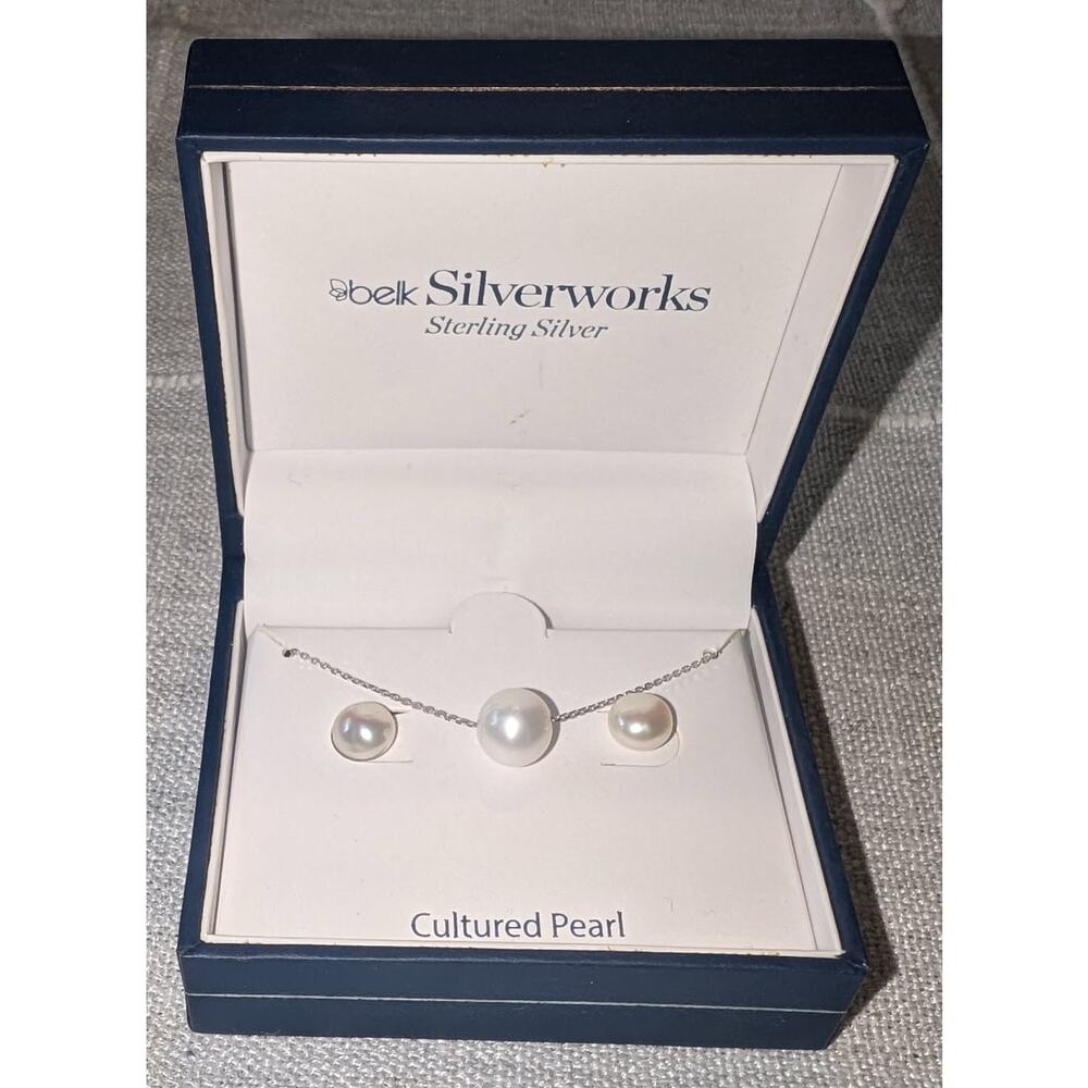 NIB Belk Silverworks Cultured Pearl and Earring Set Retail $100